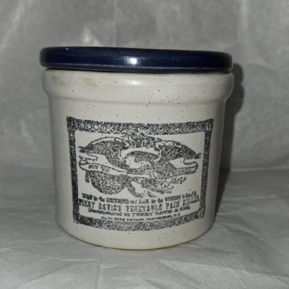 Vintage Apothecary Crock with Lid - Picture 10 of 10